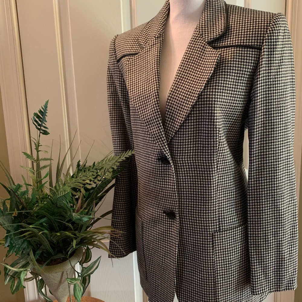 Rafael Women Blazer